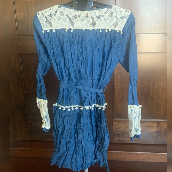 Ryu Blue Jean Jacket with White Lace Accents - Picture 3 of 5